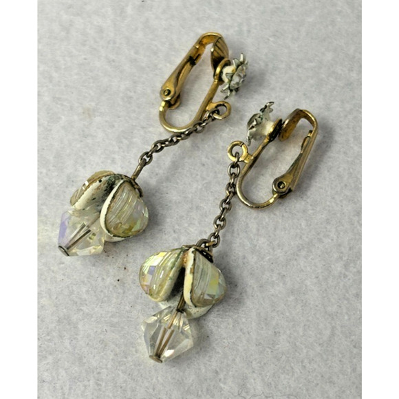 Vintage Cip On Earring Aurora Borealis Dangle Estate - Picture 1 of 5